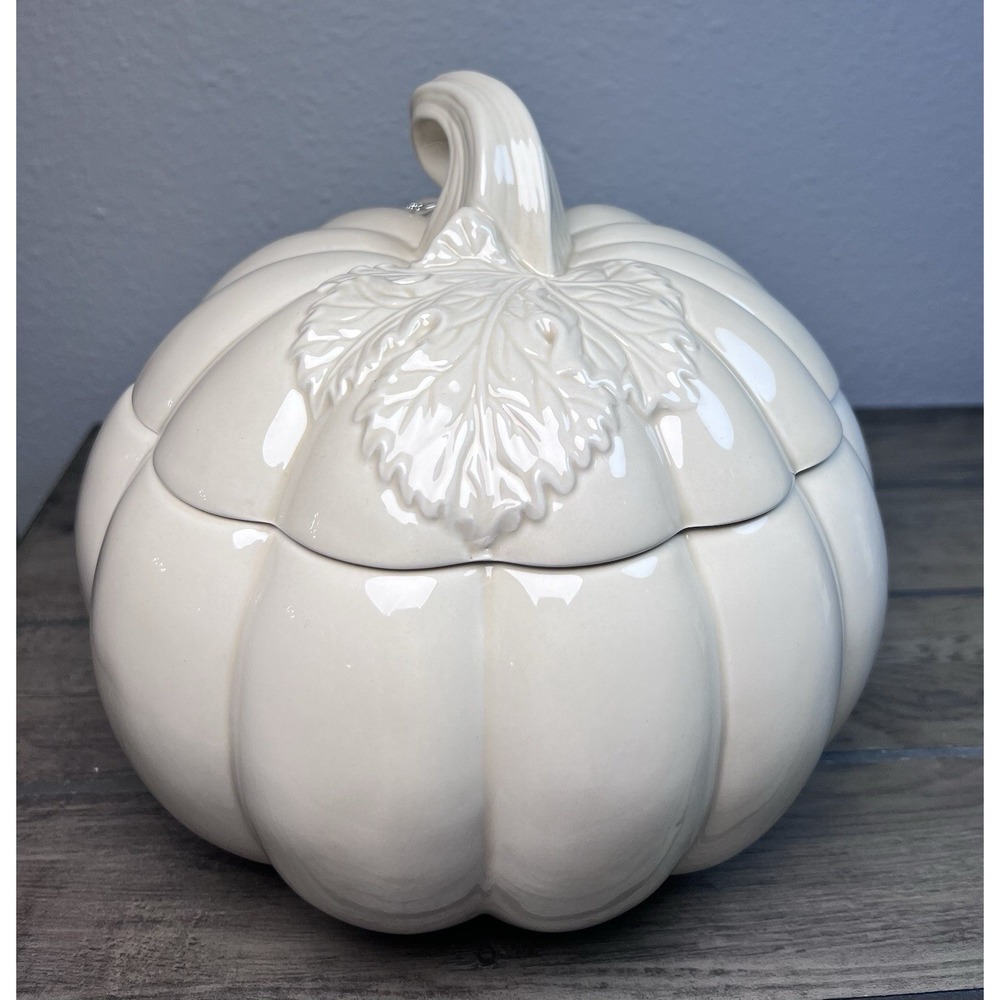 2009 Harry Slatkin Bath & Body White Ceramic Fall Pumpkin Cookie Jar Candy Dish - Picture 9 of 12